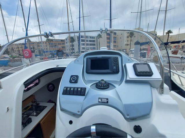 slider 6 Beneteau Flyer 750 Sun Deck